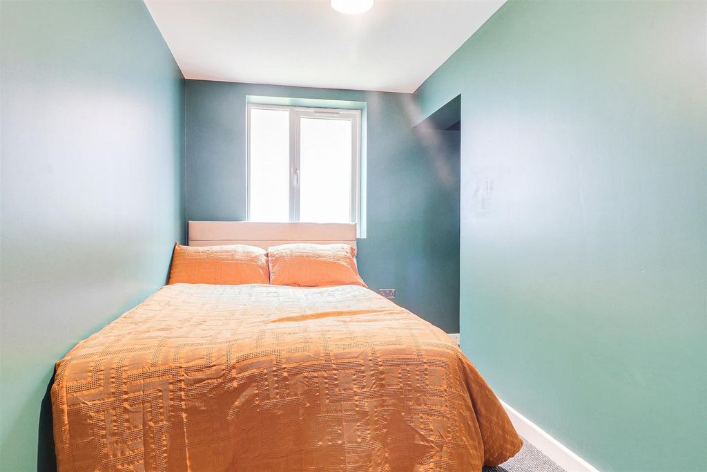 Additional image 9 of 6 bed flat for saleStanley Street, Southport, Merseyside PR9