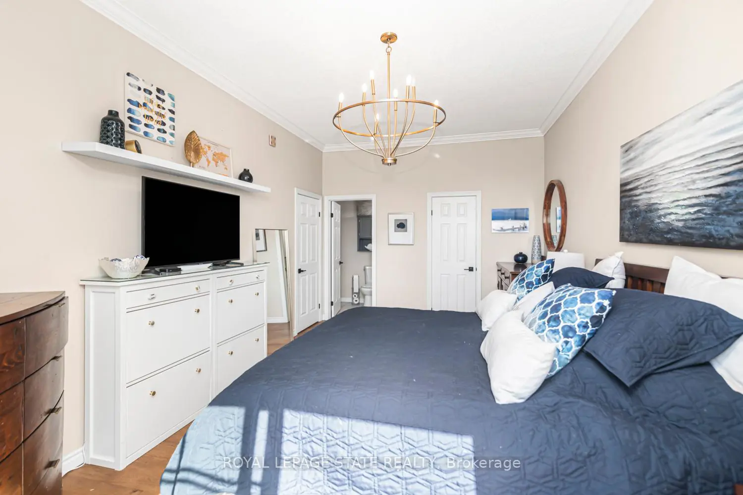 Additional image 13 of 262 Dundas Street 311