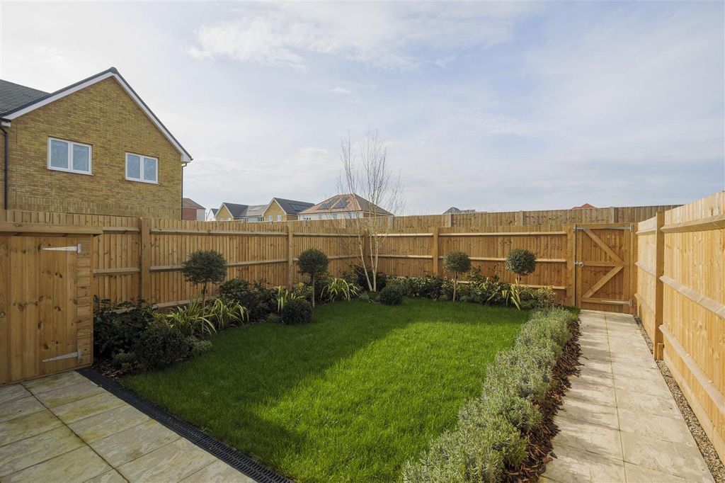 Additional image 14 of 4 bed detached house for saleThe Chicory, Manston Gardens, Ramsgate CT12