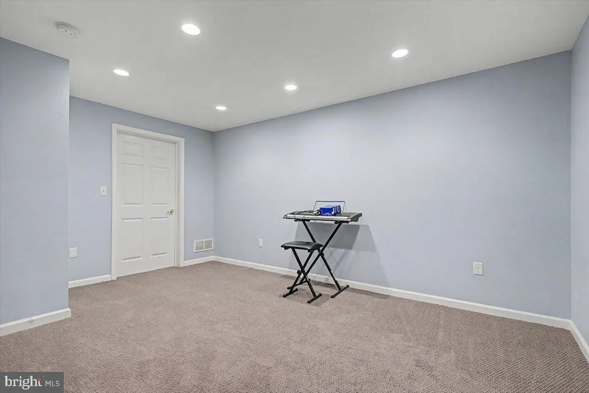 Additional image 74 of 6 Stirling Drive, Newark, DE 19702
