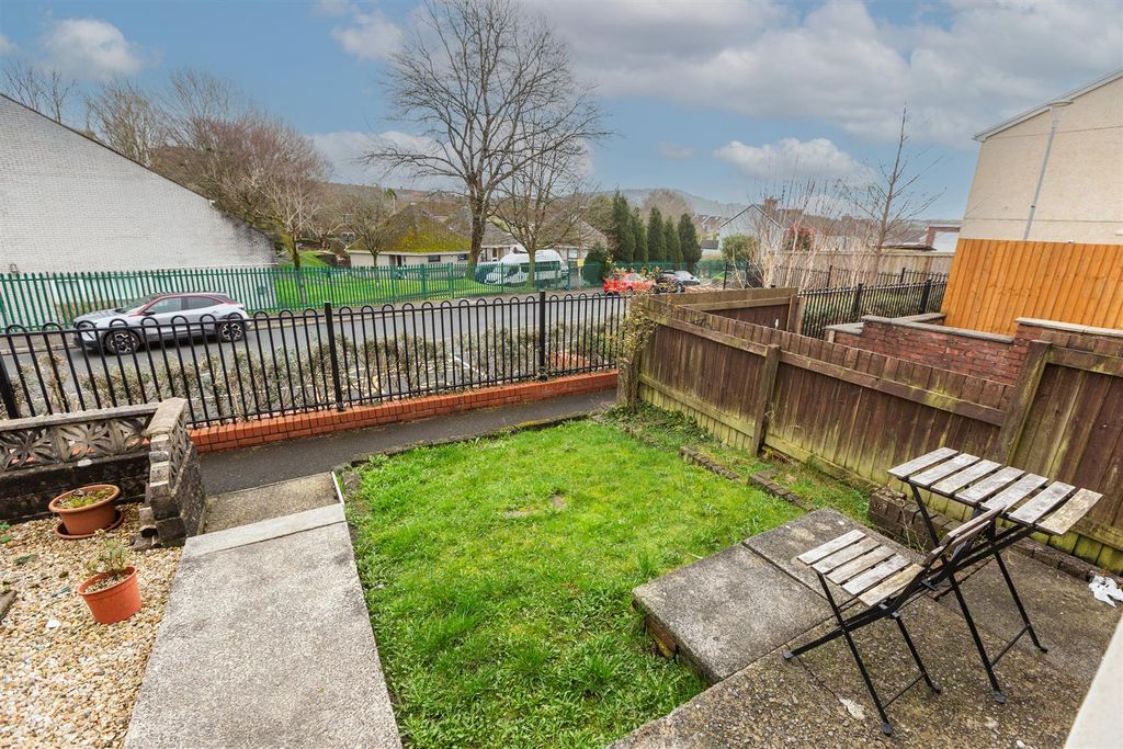 Additional image 19 of 2 bed maisonette for salePentregethin Road, Cwmbwrla, Swansea SA5