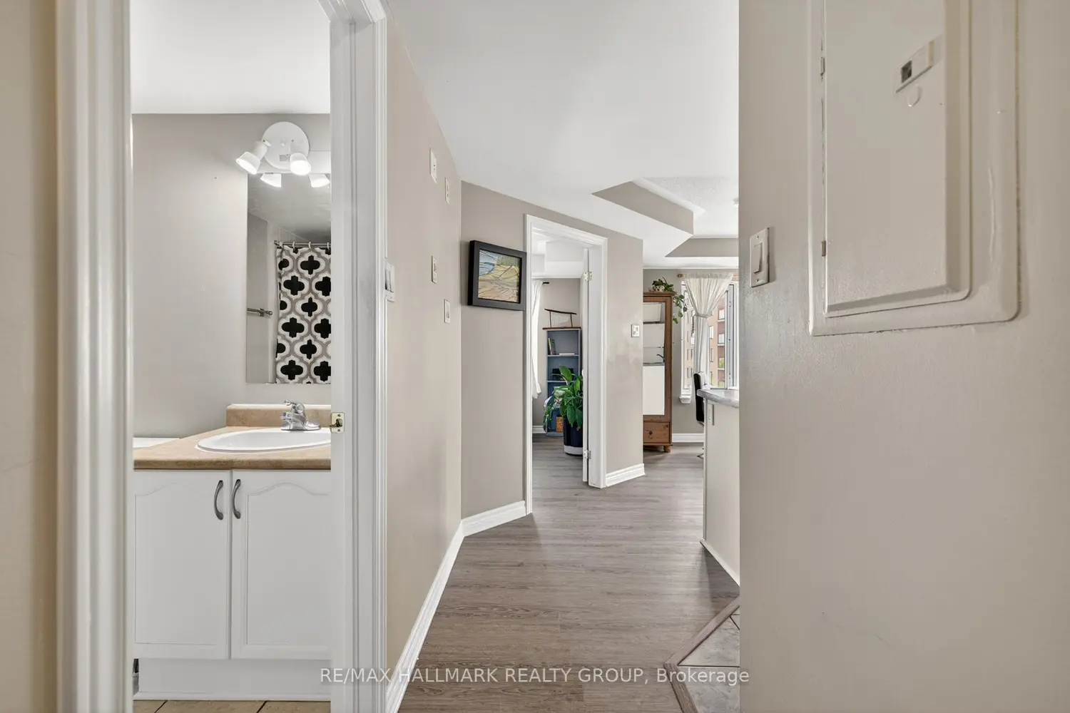 310 Central Park Drive 6B photo 3