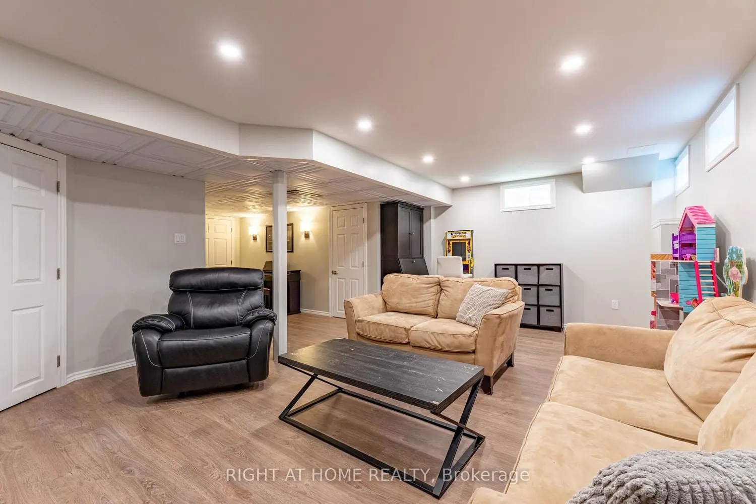 Additional image 18 of 72 Wagner Crescent