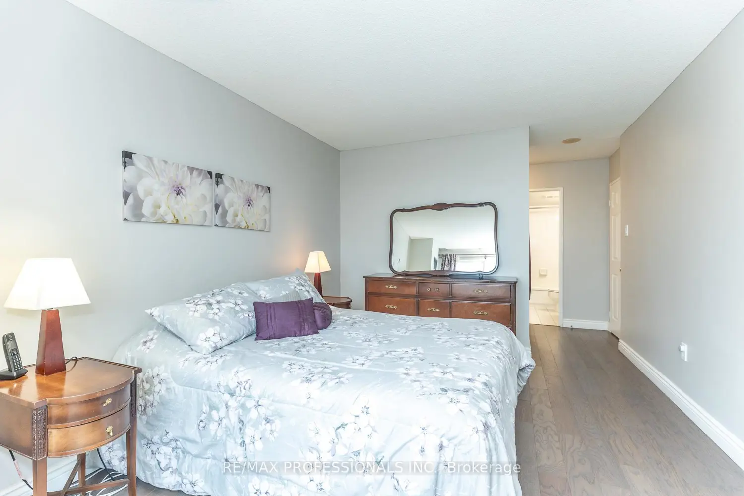 Additional image 16 of 2177 Burnhamthorpe Road 702