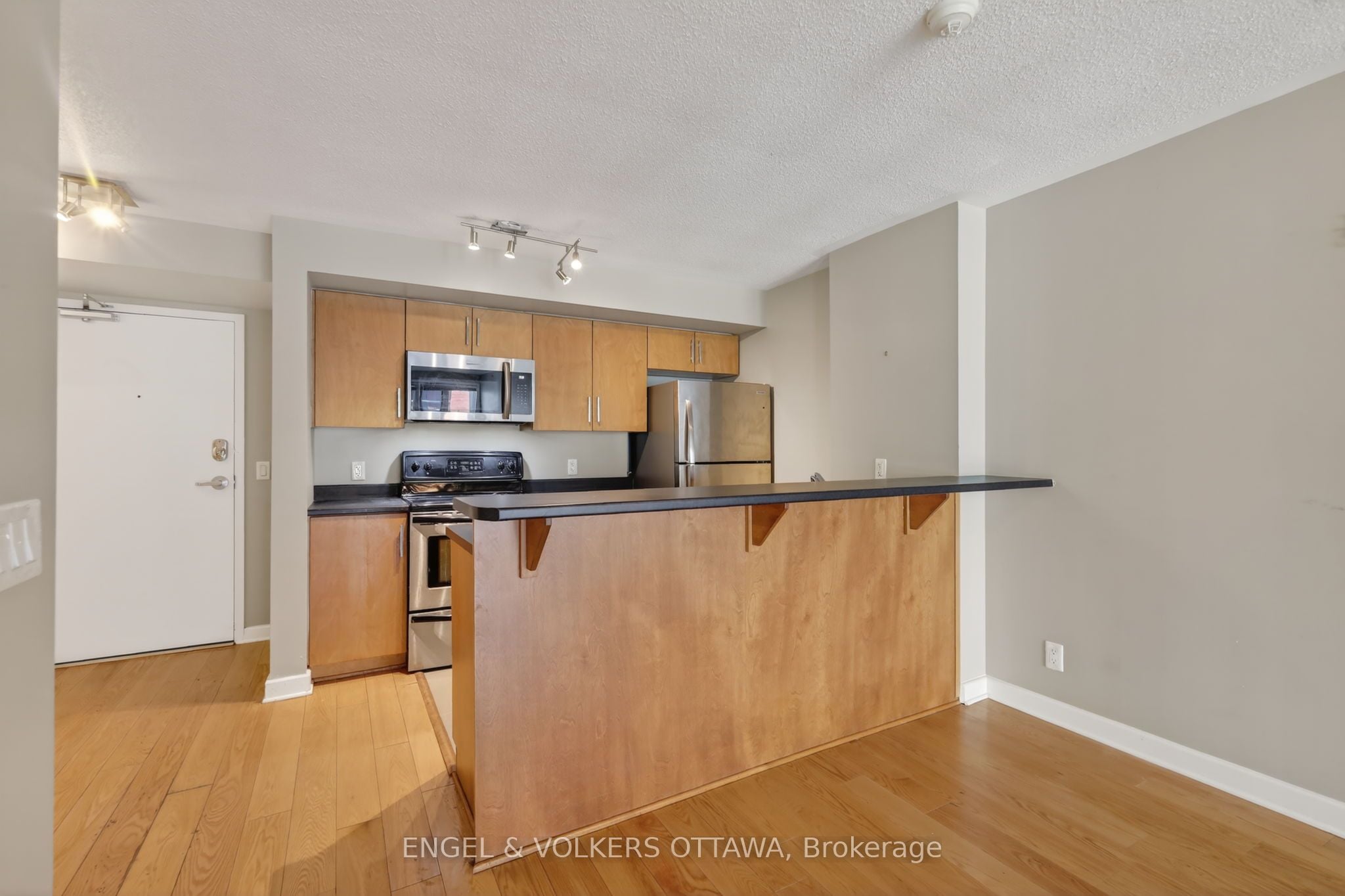 Additional image 6 of 604-138 Somerset Street W, Ottawa, ON, K2P 0A3