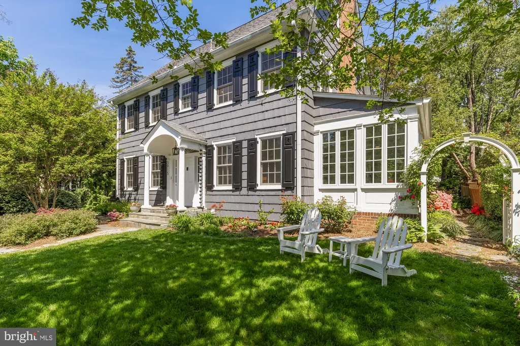 Additional image 2 of 3915 Livingston Street NW, Washington, DC 20015
