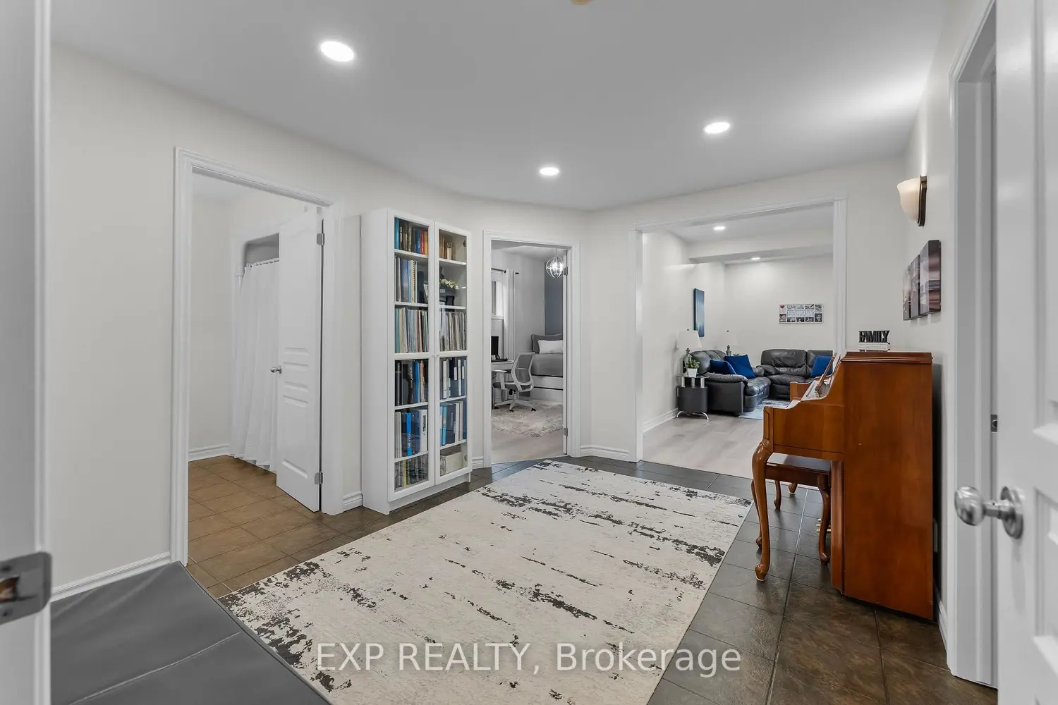 Additional image 11 of 7032 Kelly Drive