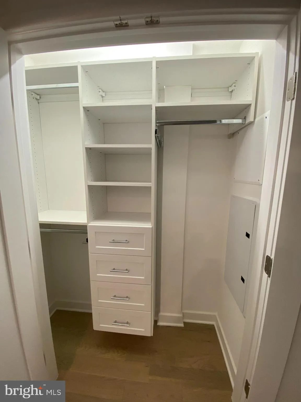 Additional image 36 of 37 L Street SE Unit 601, Washington, DC 20003