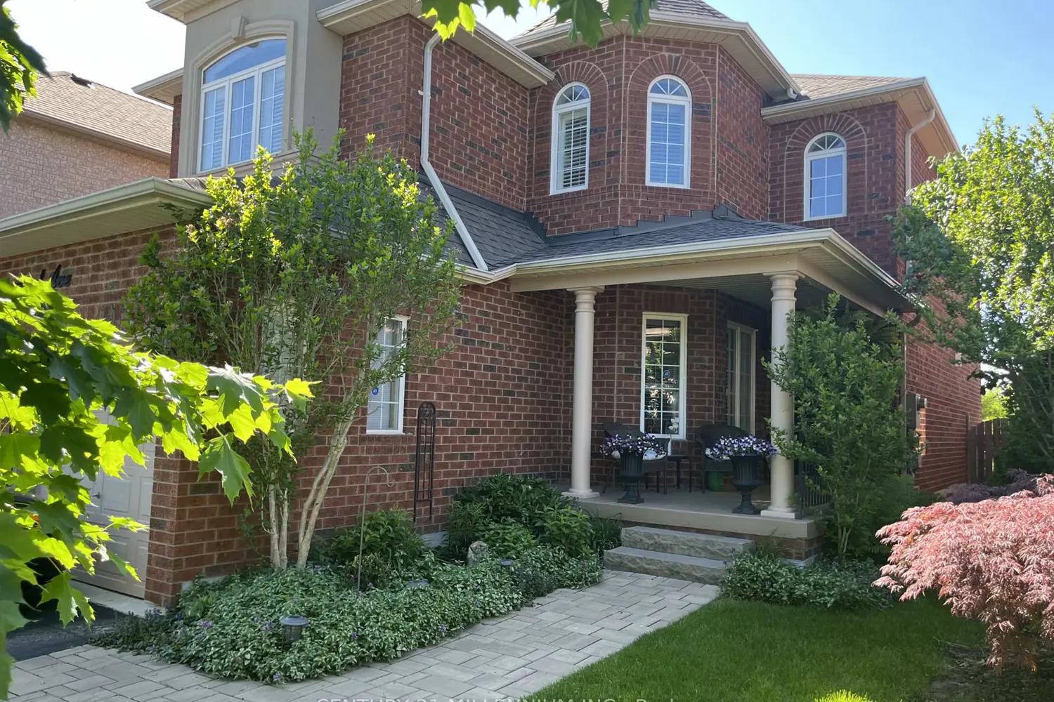 6 Collingwood Avenue