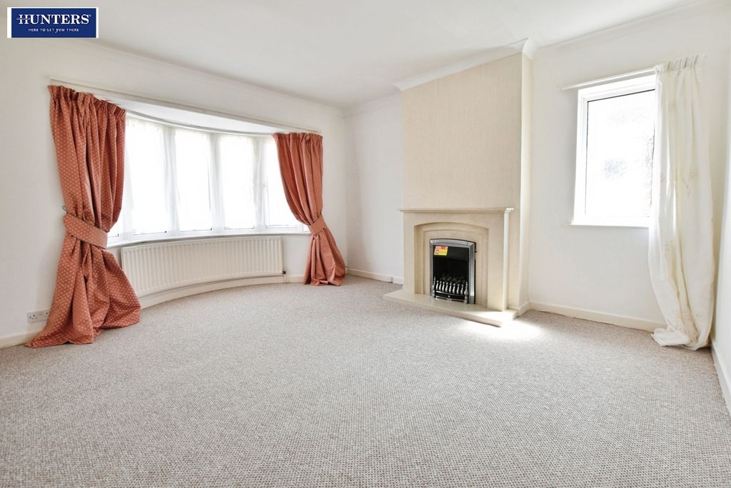 Additional image 3 of 2 bed semi-detached bungalow for saleHolmfirth Road, Scunthorpe DN15