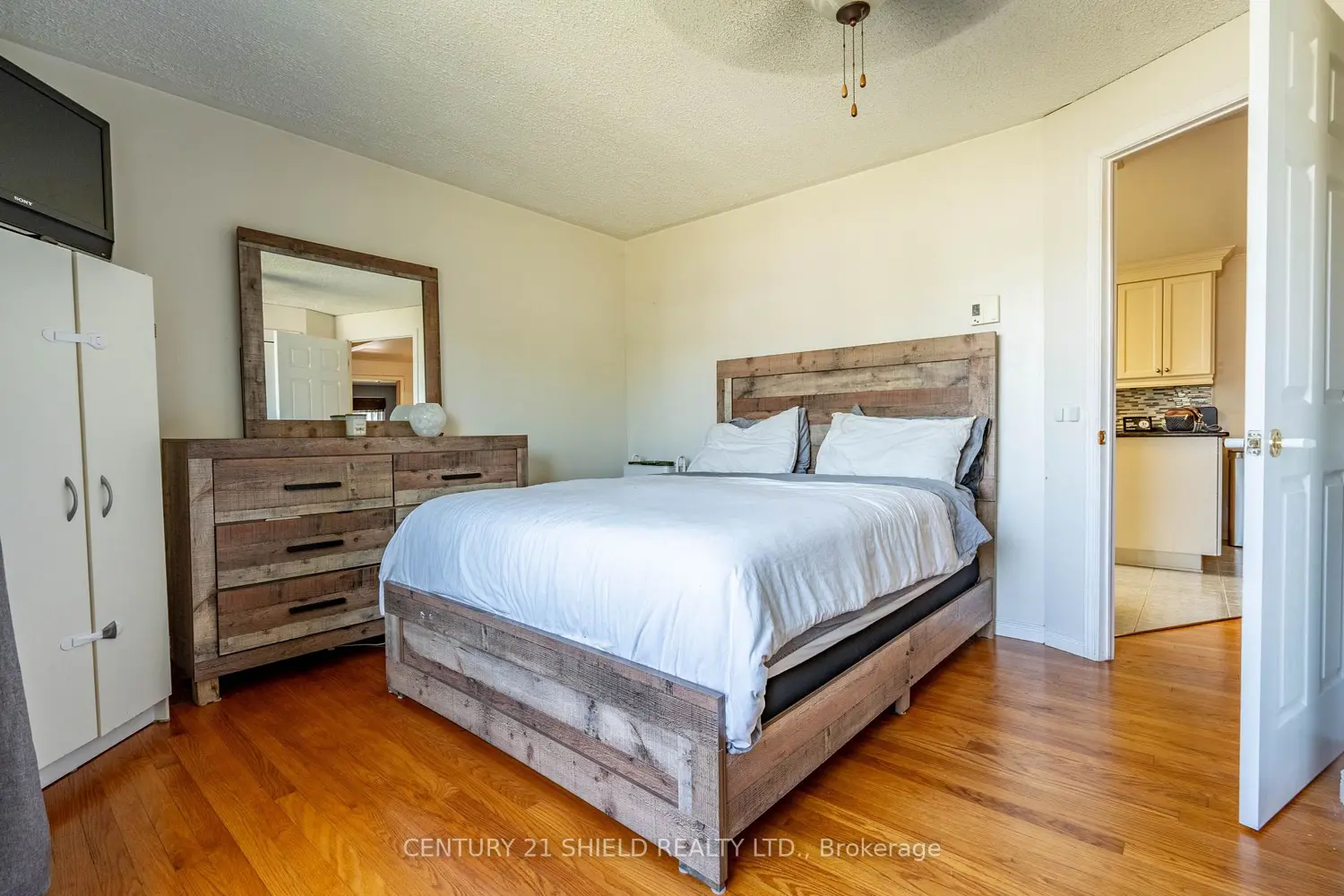 Additional image 7 of 1320 Aubin Avenue