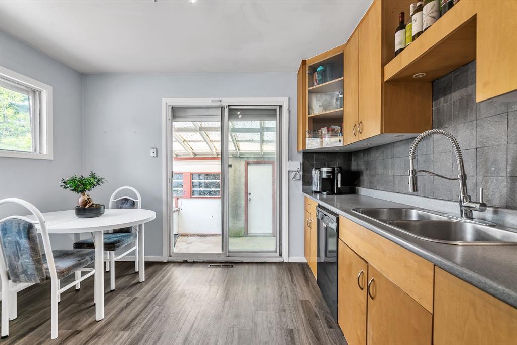 Additional image 3 of 3156 Blakiston Drive NW, Calgary, AB, T2L 1L8