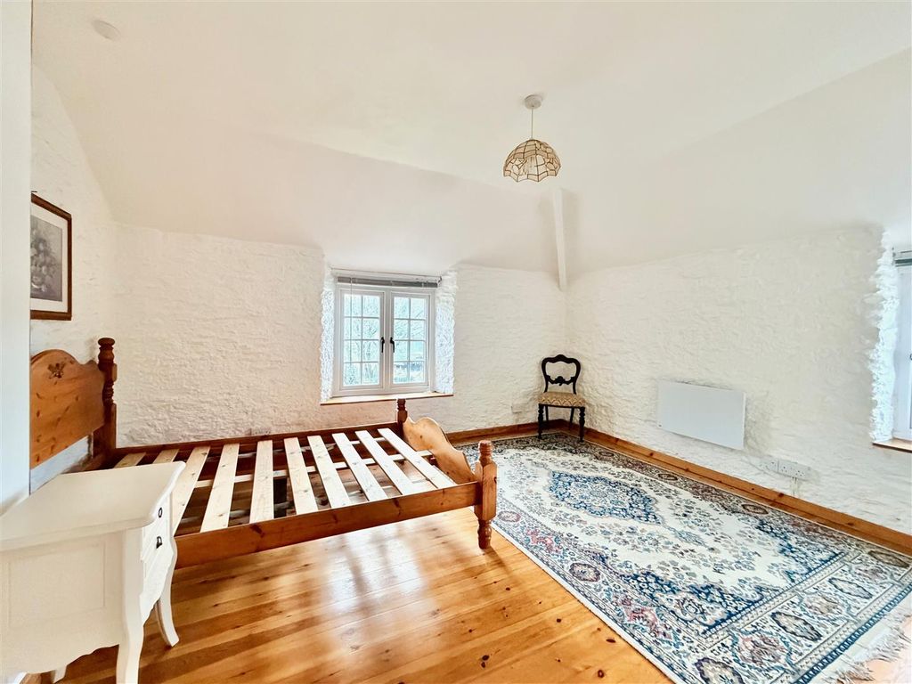Additional image 7 of 6 bed cottage for saleOreston, Plymouth PL9