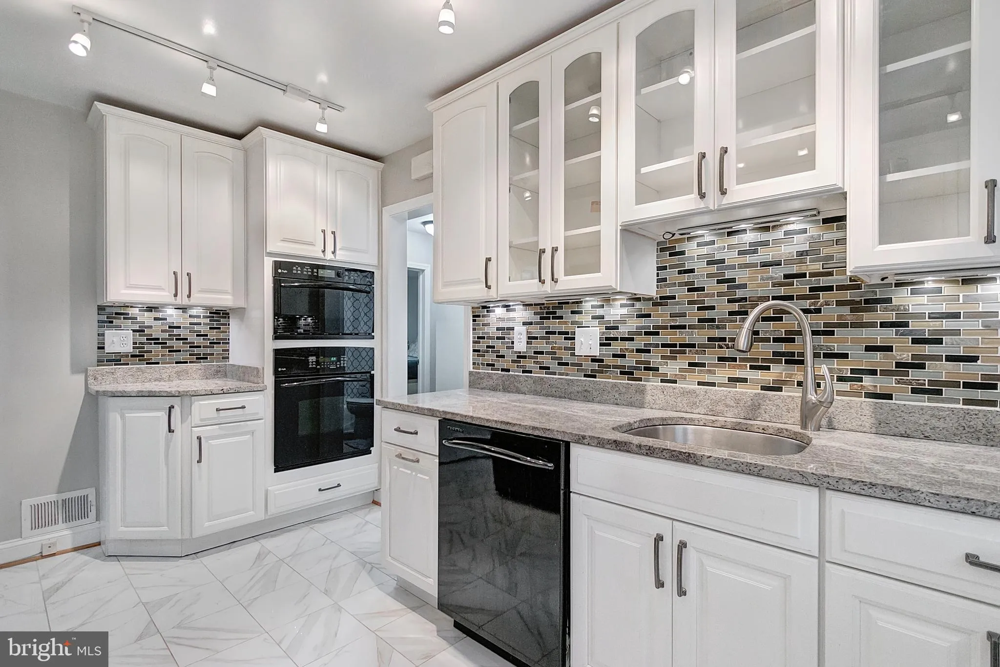 Additional image 50 of 2108 48th Street NW, Washington, DC 20007
