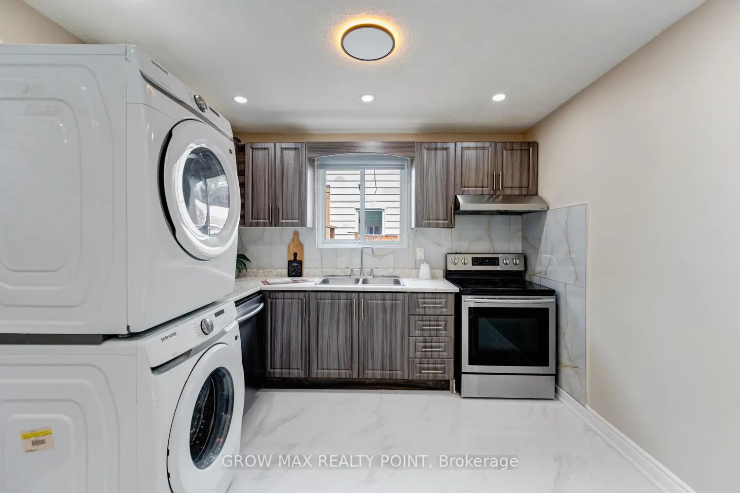 Additional image 6 of 36 Bramhall Circle