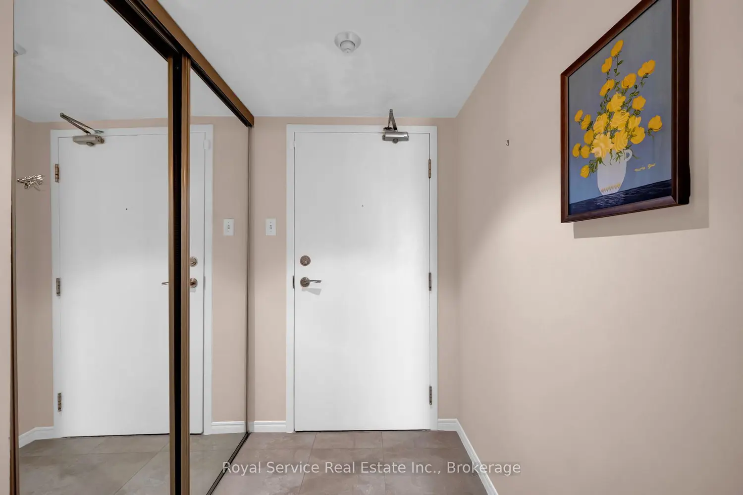 Additional image 3 of 360 Watson Street 910