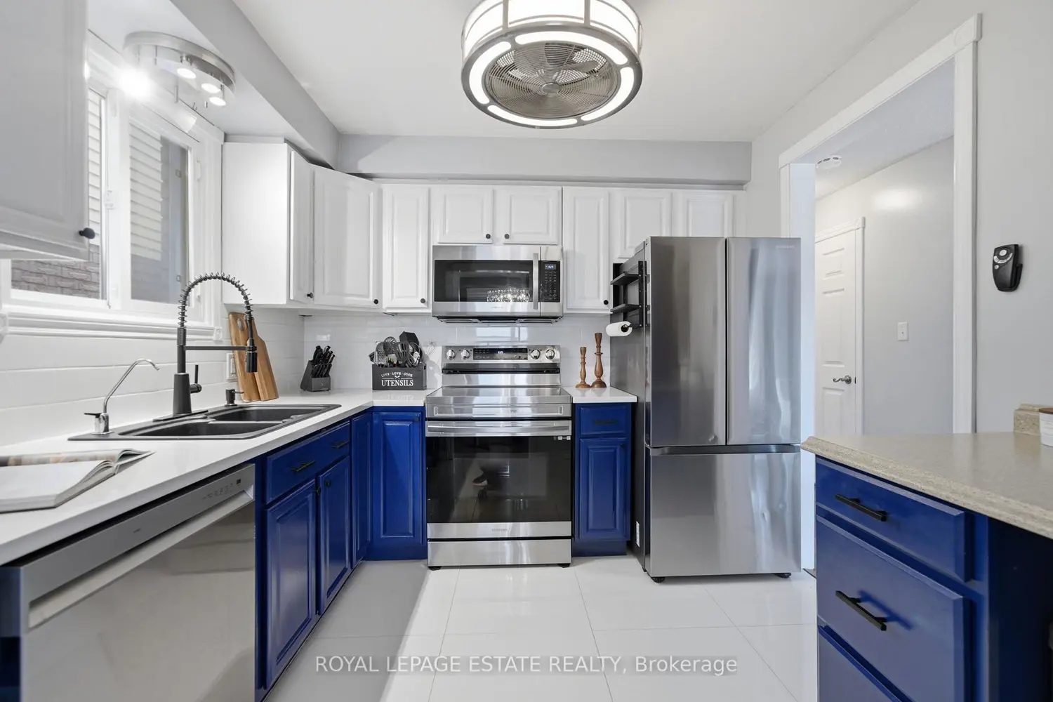 78 Turnberry Crescent photo 5