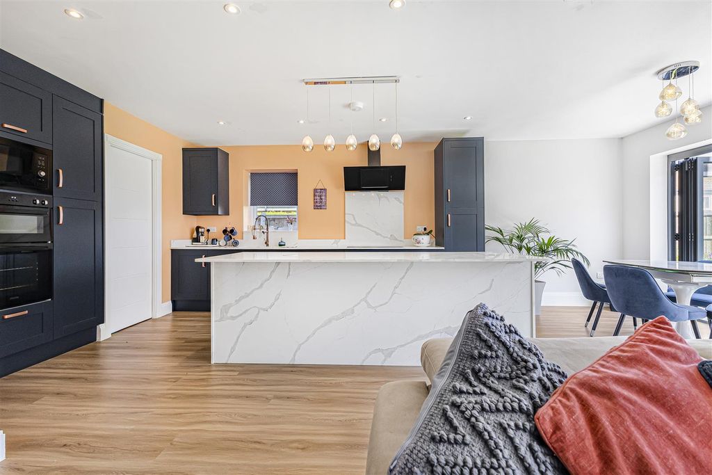 Additional image 27 of 4 bed detached house for saleWhite Hill Road, Meopham, Gravesend DA13