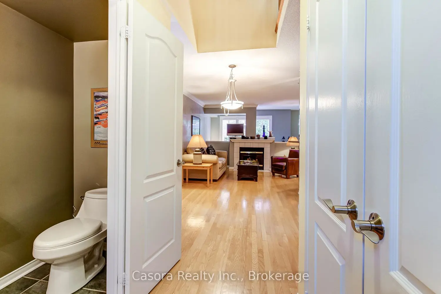 Additional image 5 of 1084 Queen Street 8B