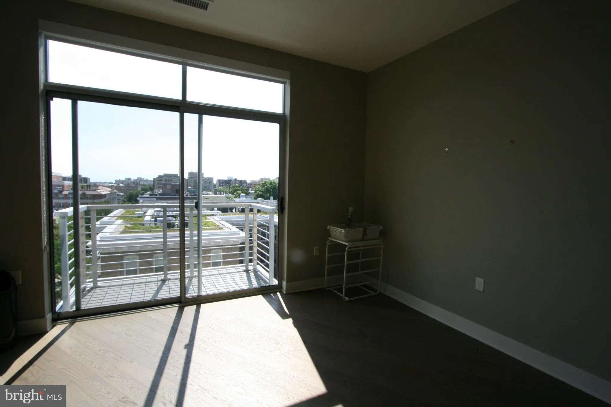 Additional image 98 of 2550 17th Street NW Unit 612, Washington, DC 20009