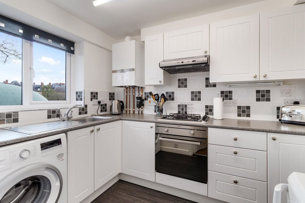 Additional image 5 of 2 bed flat for saleImperial Road, Malvern WR14