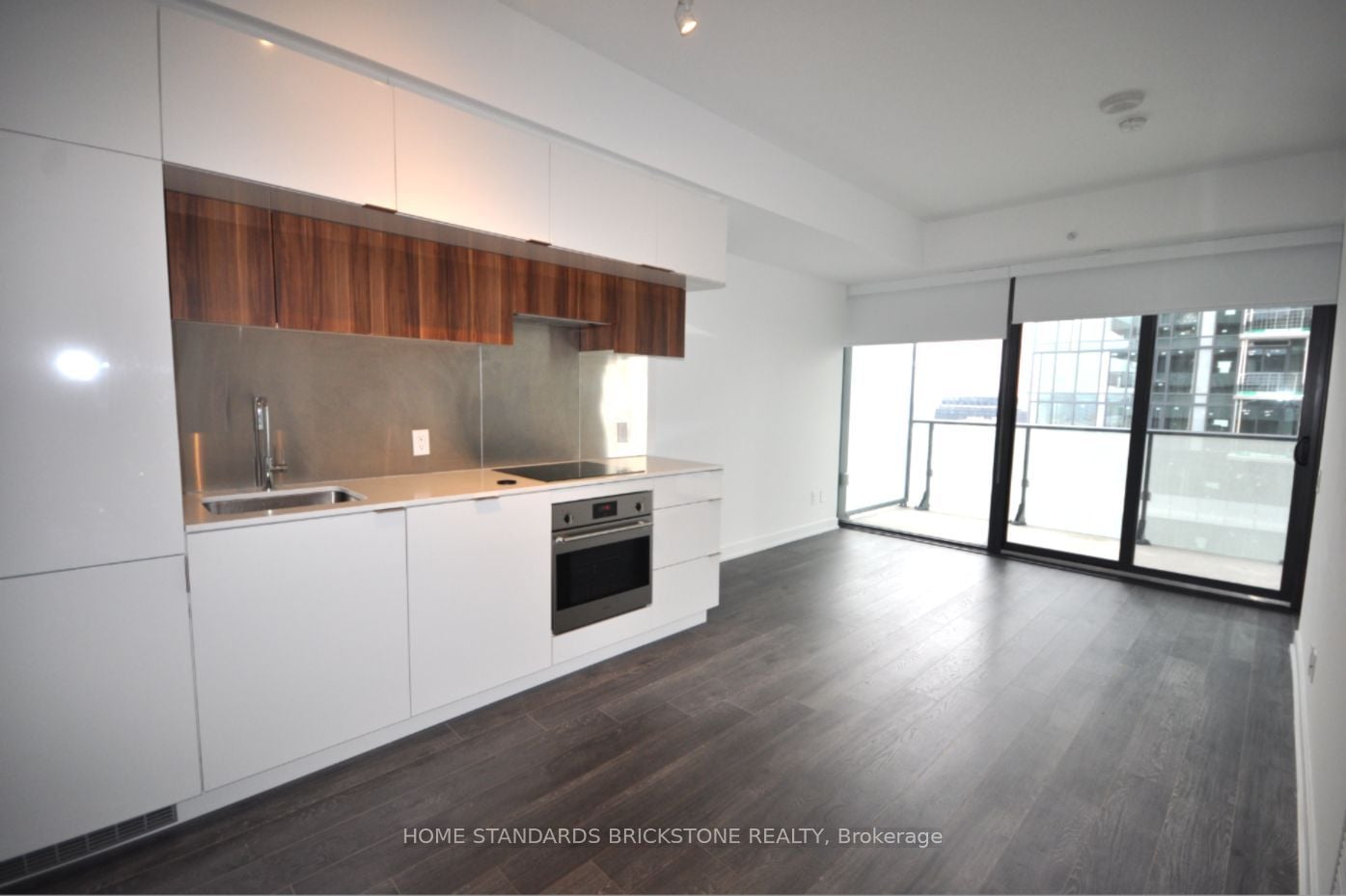 Additional image 3 of 2011-185 Roehampton Avenue, Toronto, ON, M4P 0C6