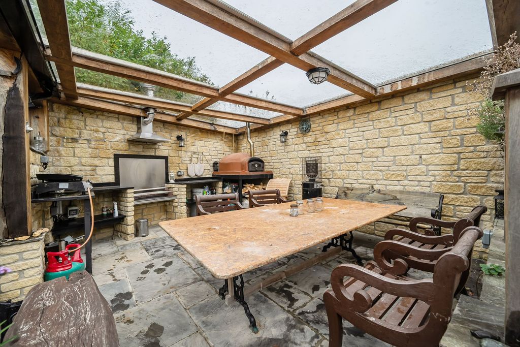 Additional image 18 of 4 bed detached bungalow for saleFarm Close, Elmer, Bognor Regis PO22