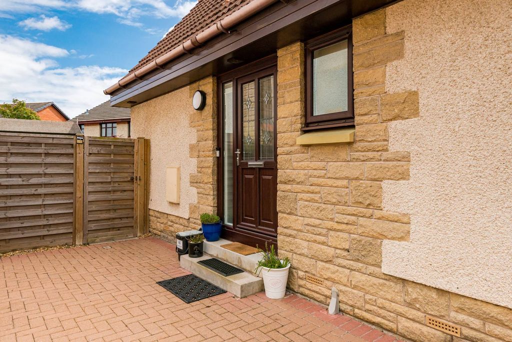 Additional image 38 of 3 bed detached house for sale65 Carnbee Park, Liberton, Edinburgh EH16