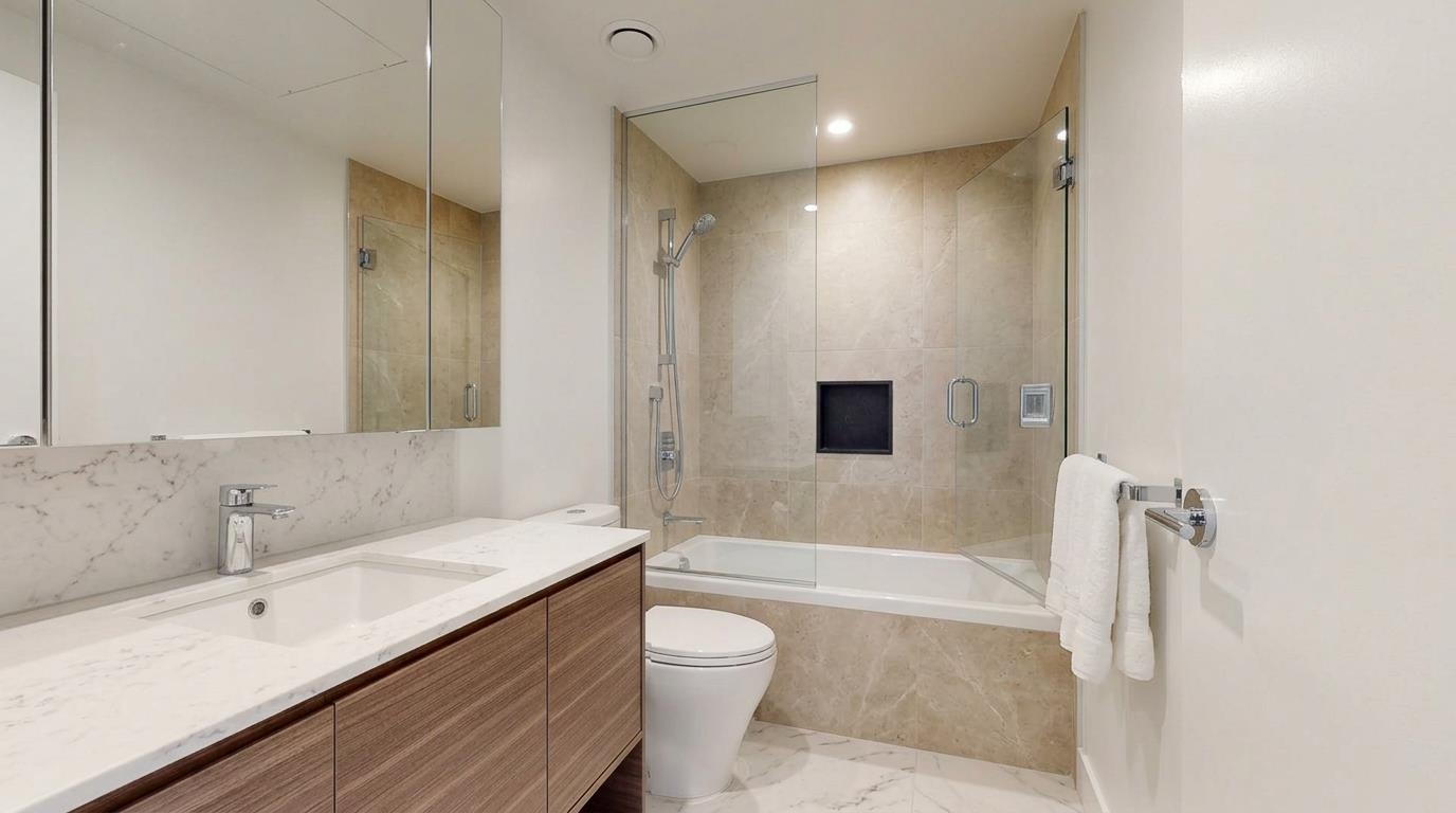 Additional image 2 of 4105-13725 George Junction , Surrey, BC, V3T 0V7