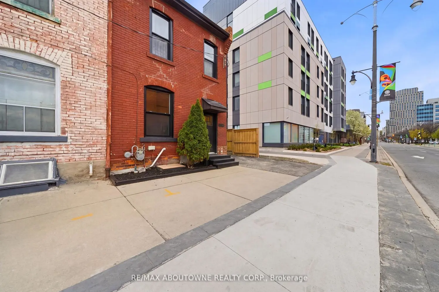 116 Bay Street