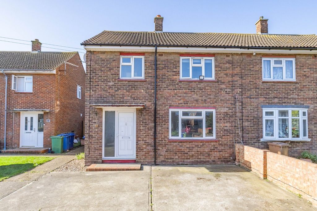 3 bed semi-detached house for saleTrinity Road, Sittingbourne, Kent ME10