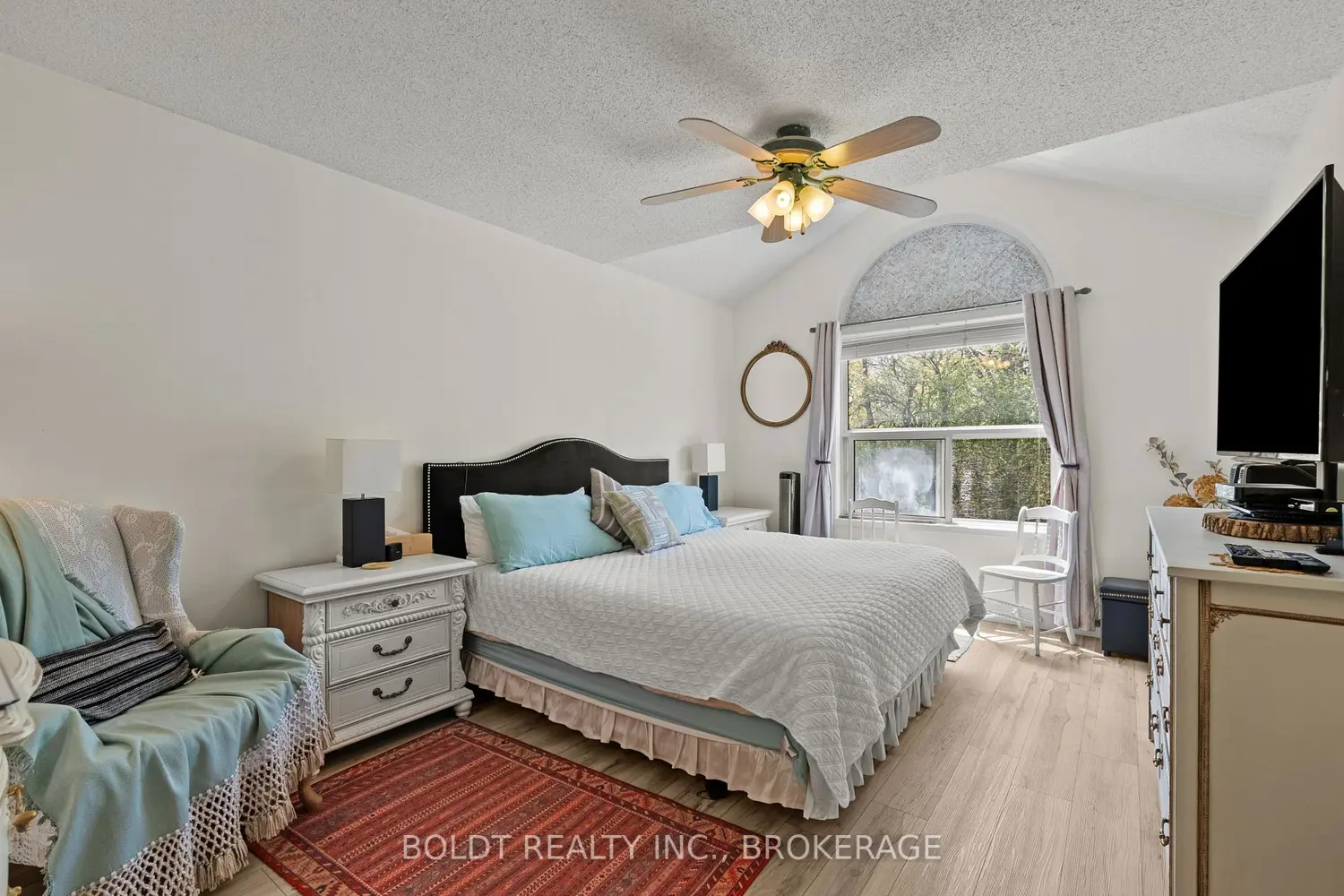 Additional image 5 of 4333 Southerland Court