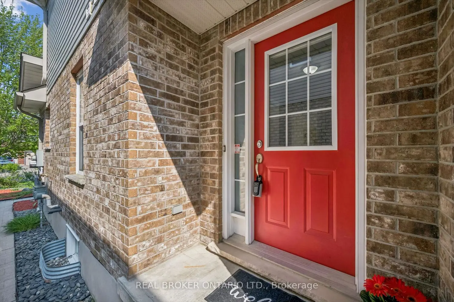 Additional image 3 of 511 Dansbury Drive