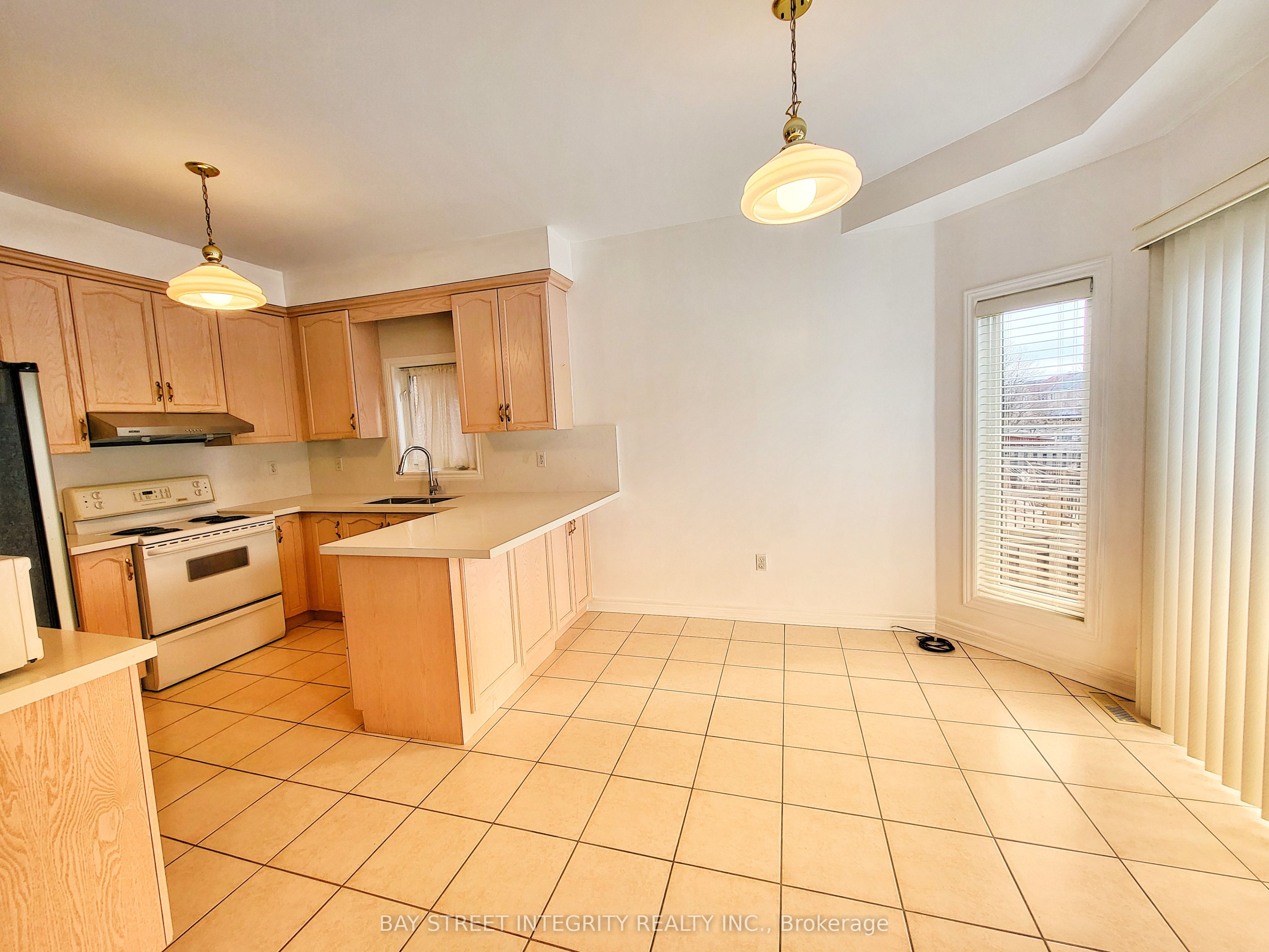 Additional image 5 of Main 37 Sandham Crescent, Markham, ON, L3S 4J7