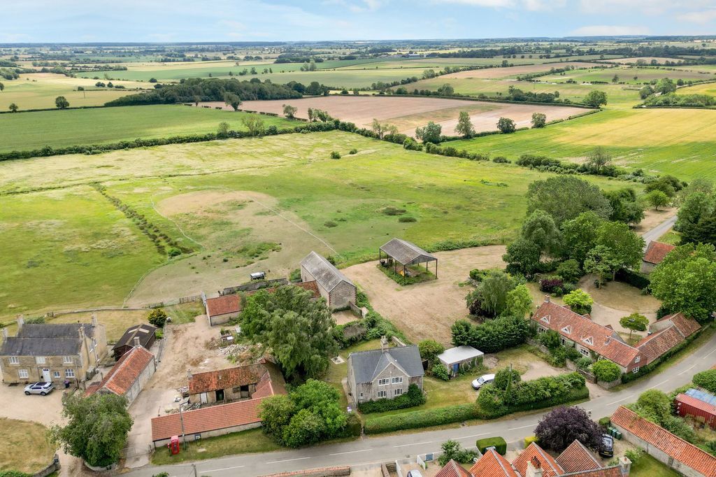 Land for saleChestnuts Farmyard, Sleaford NG34