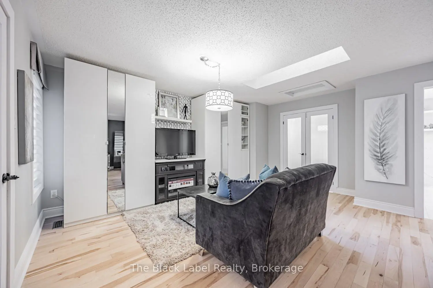 Additional image 5 of 48 Lipton Crescent