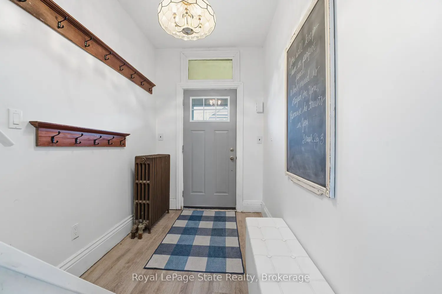 Additional image 9 of 17 Minto Avenue