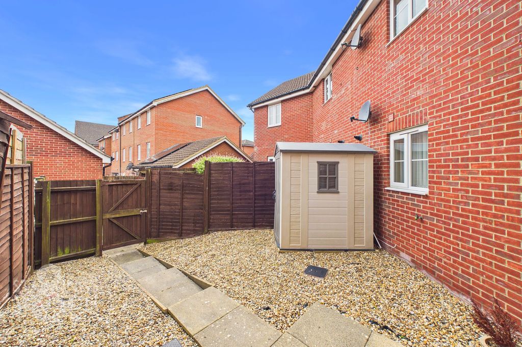 Additional image 16 of 2 bed flat for saleFairway, Queens Hills, Norwich NR8