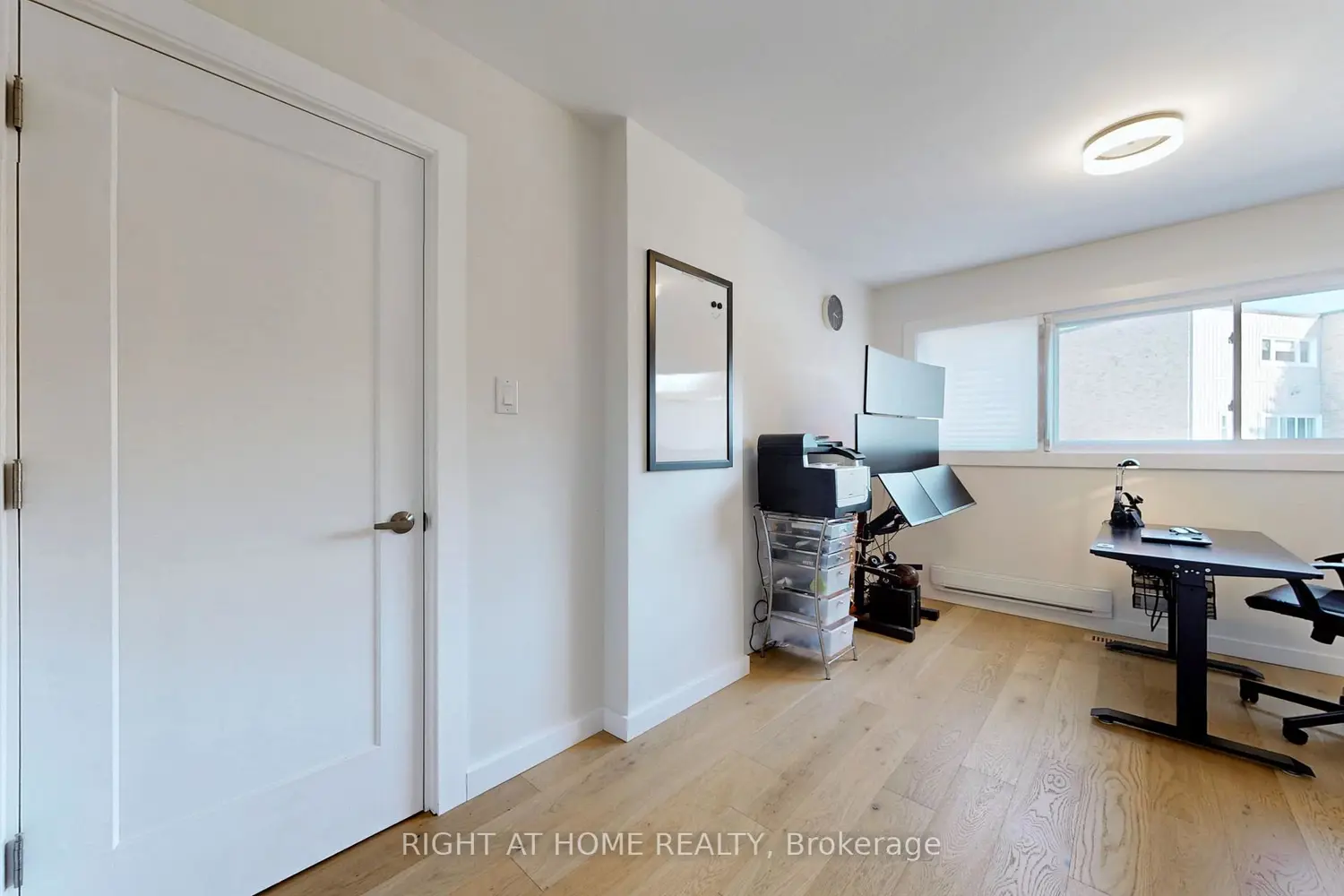 Additional image 6 of 400 Bloor Street 6