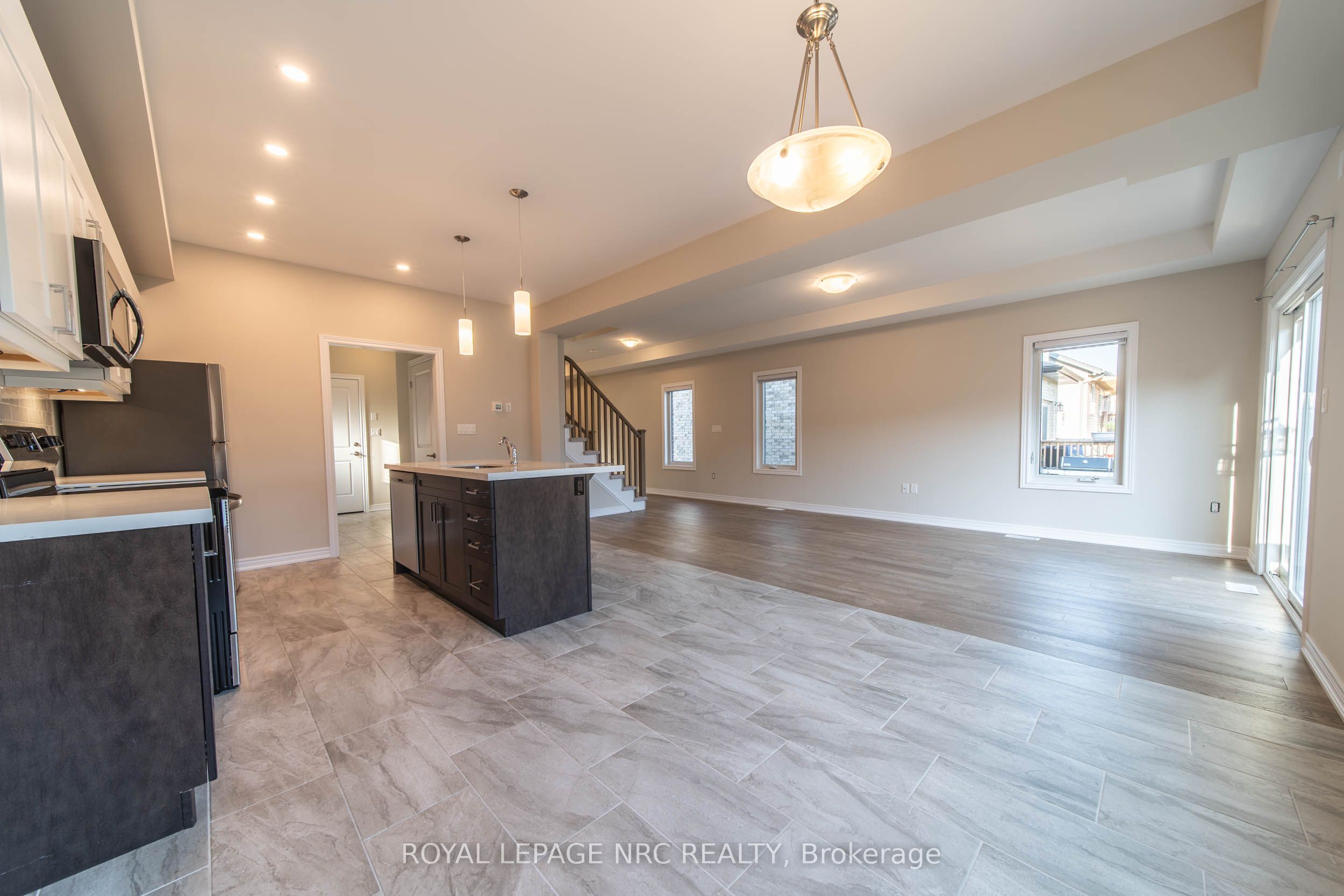 Additional image 6 of 1217 Uppers Lane, Thorold, ON, L0S 1A0