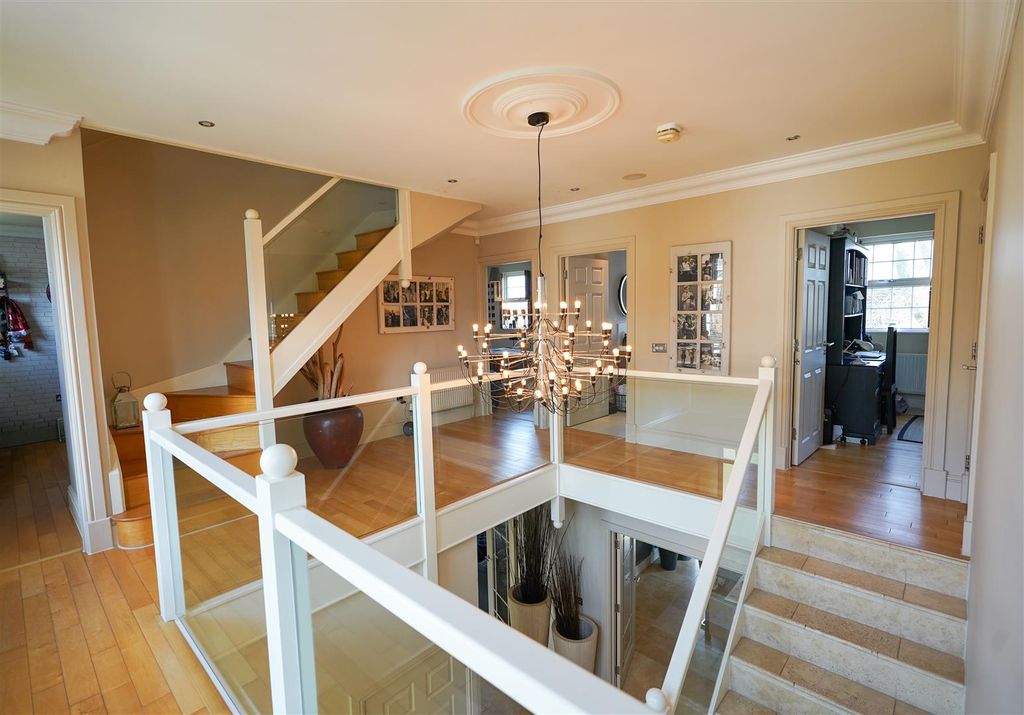 Additional image 39 of 5 bed property for saleSherborne Walk, Blackpill, Swansea SA3