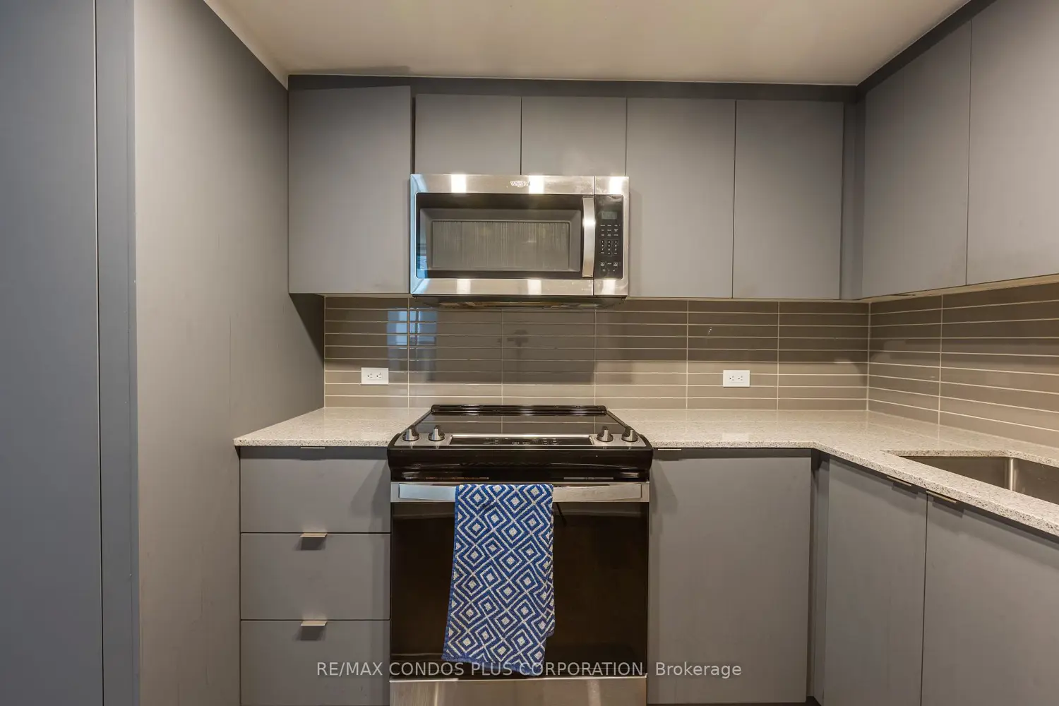30 Tretti Way 311 photo 5
