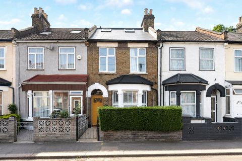 Edinburgh Road, Walthamstow, London E17