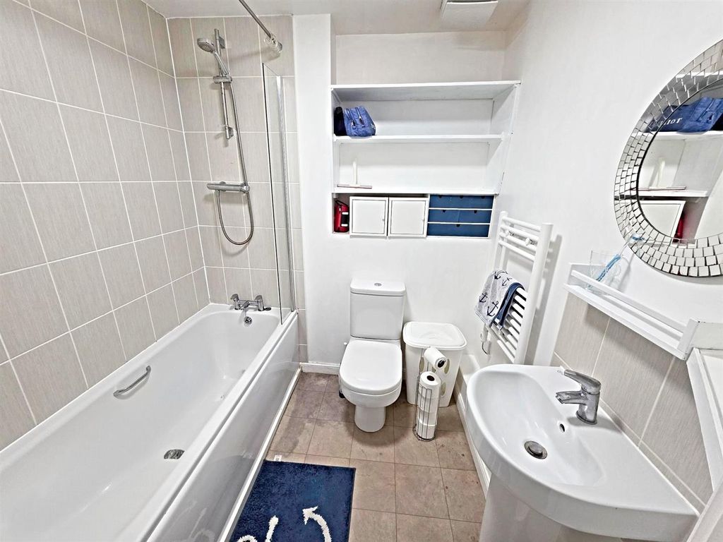 Additional image 9 of 1 bed flat for saleHeol Gryfydd, Rhydyfelin, Pontypridd CF37