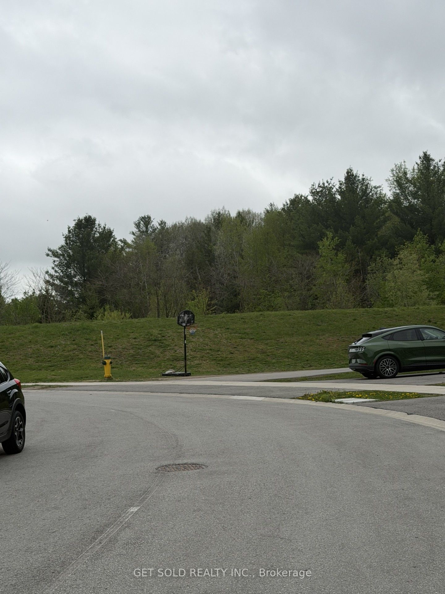 Additional image 4 of 37 Milson Crescent, Essa, ON, L0M 1B4