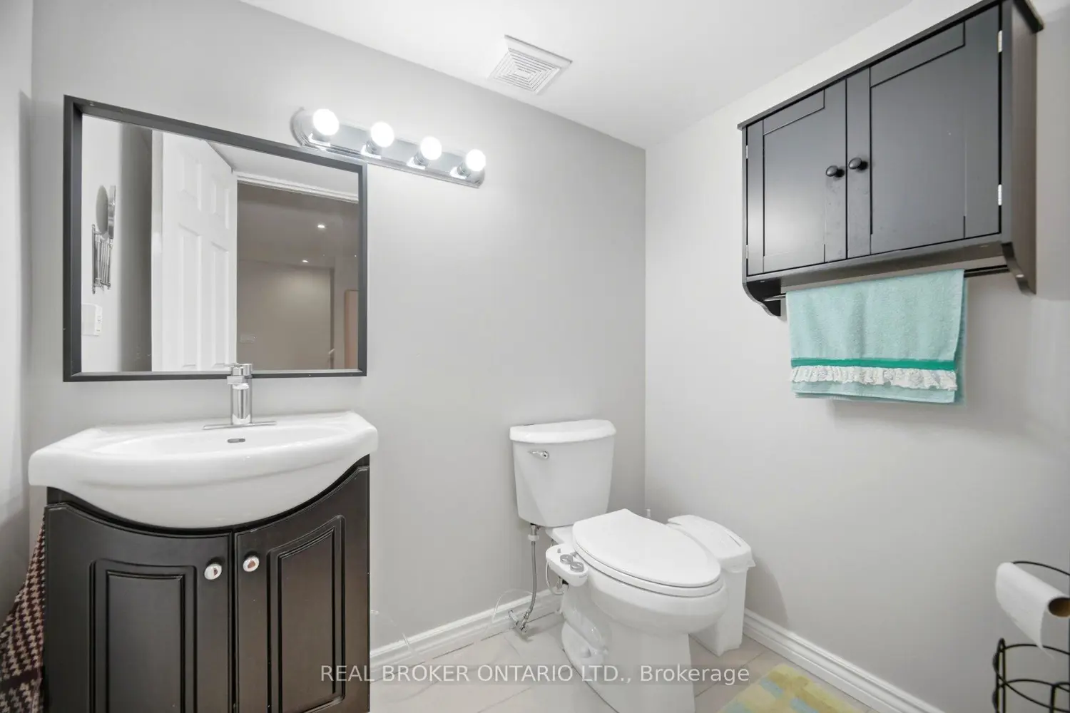 Additional image 16 of 3935 Skyview Street