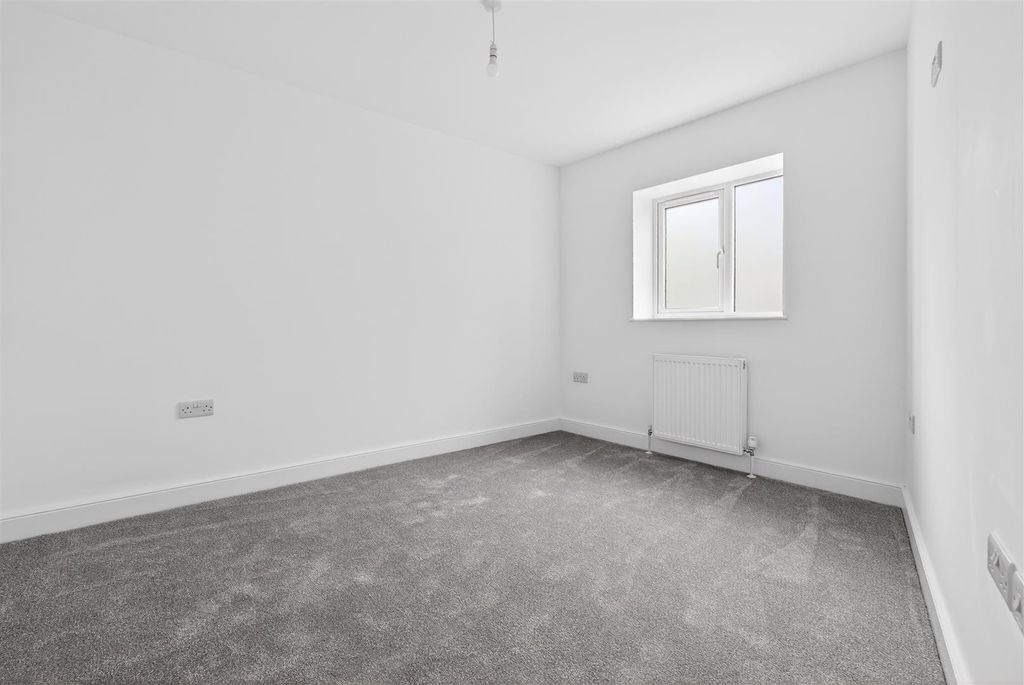 Additional image 13 of 4 bed semi-detached house for saleWestfield Close, Uphill, Weston-Super-Mare BS23