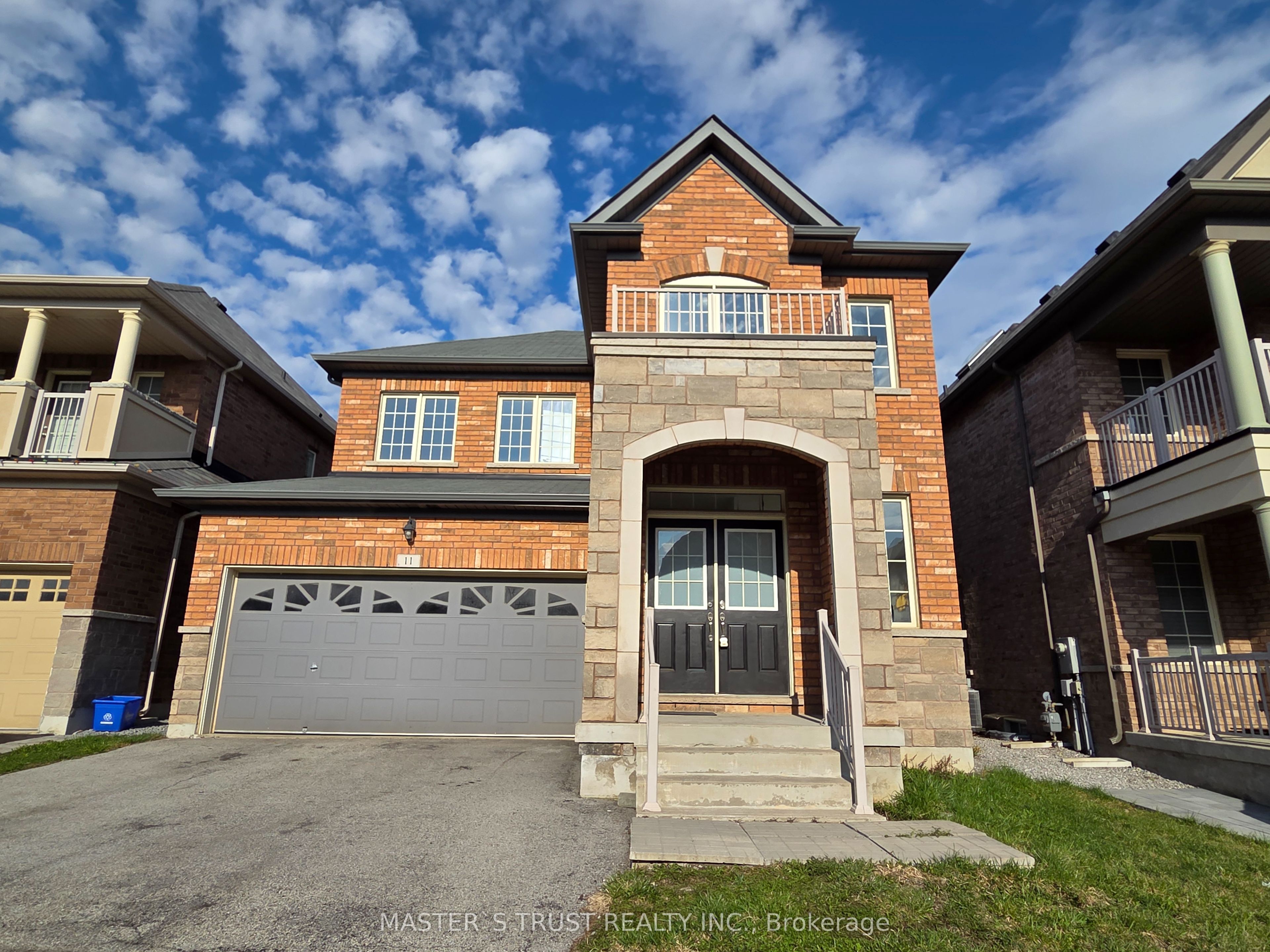 11 Beacon Point Street, Markham, ON, L6E 0P3