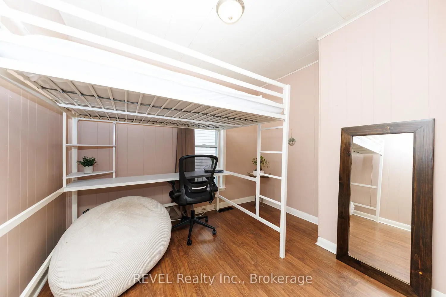 Additional image 10 of 4621 Jepson Street