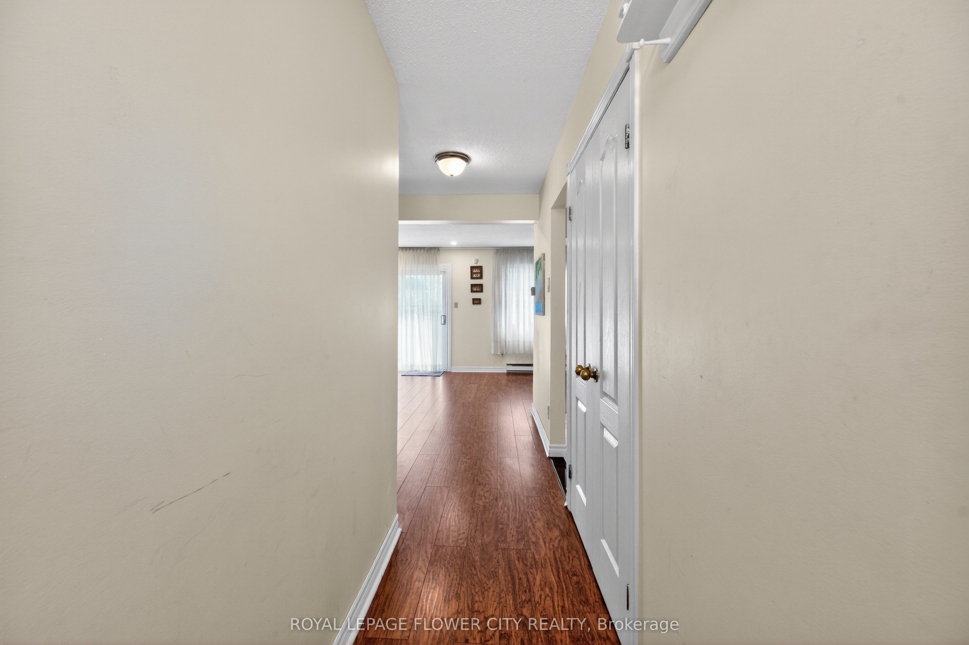 Additional image 5 of 16 Gleneaden Court, Brampton, ON, L6S 2J7